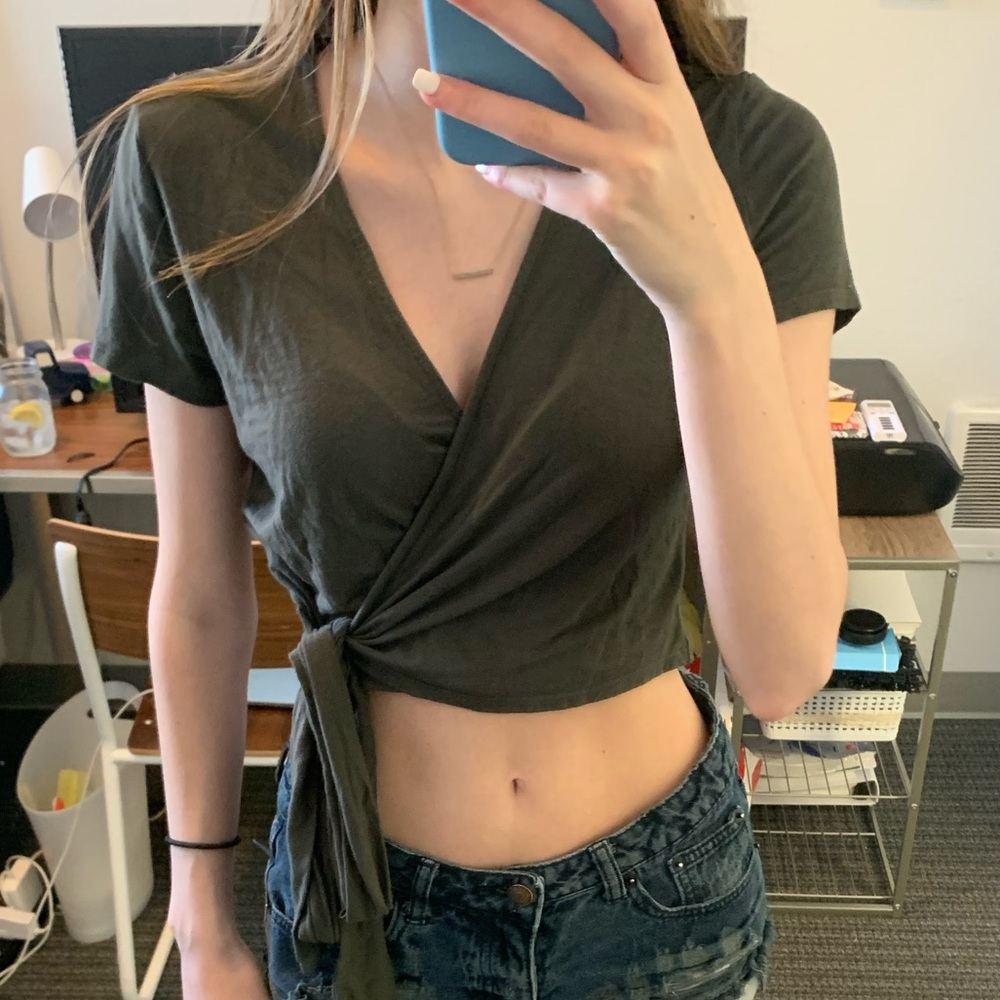Cross body tshirt